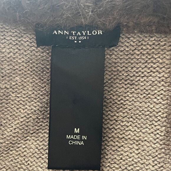Ann Taylor Womens Sz M Taupe and Faux Fur Open Front Sweater - Picture 2 of 4